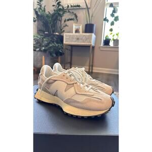 New Balance 327 Unisex Sneakers in Sea Salt Raincloud M6/W7.5